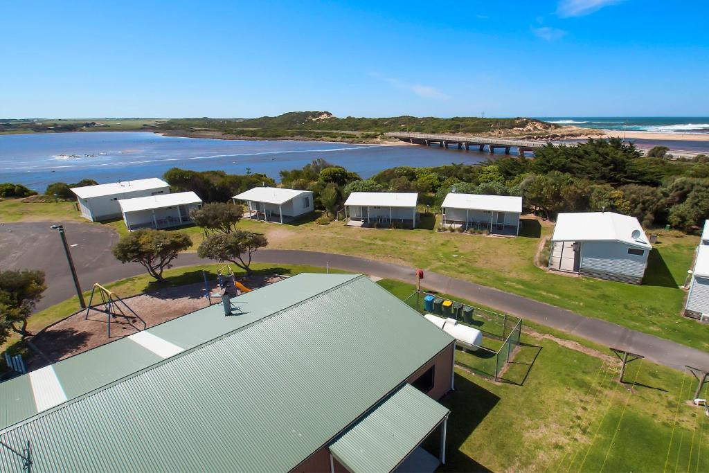 Отель Great Ocean Road Tourist Park Питерборо Экстерьер фото