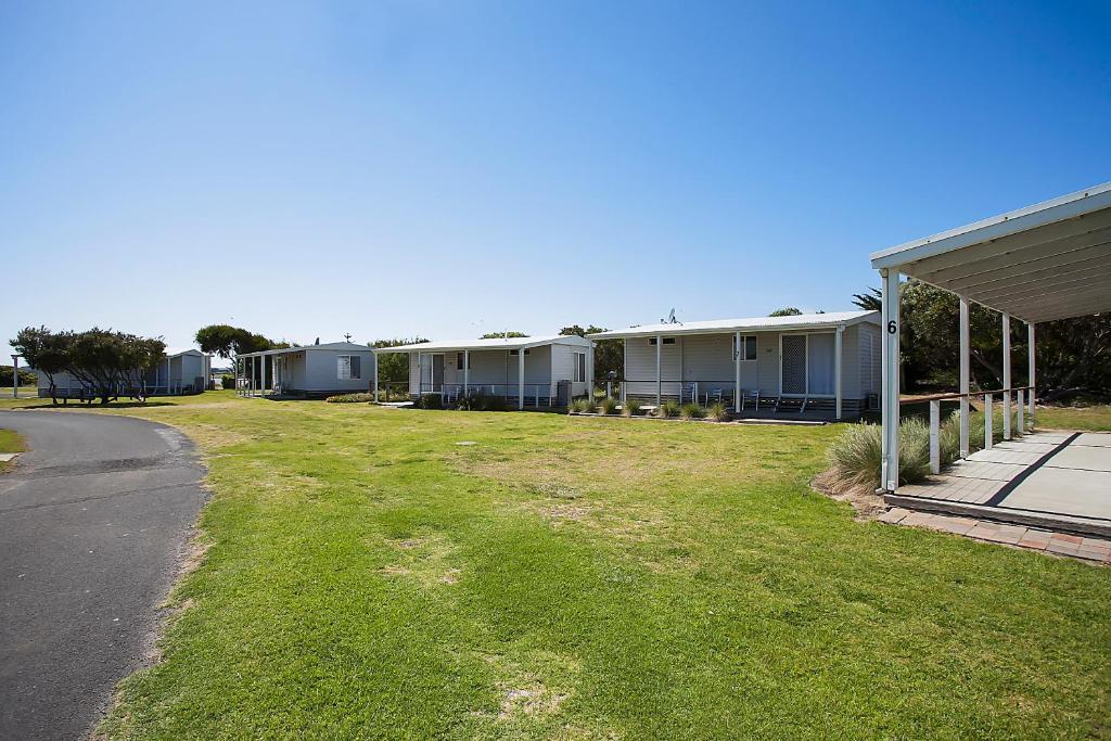 Отель Great Ocean Road Tourist Park Питерборо Номер фото